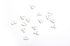 Dřevěné srdíčka - knoflíky 2 cm